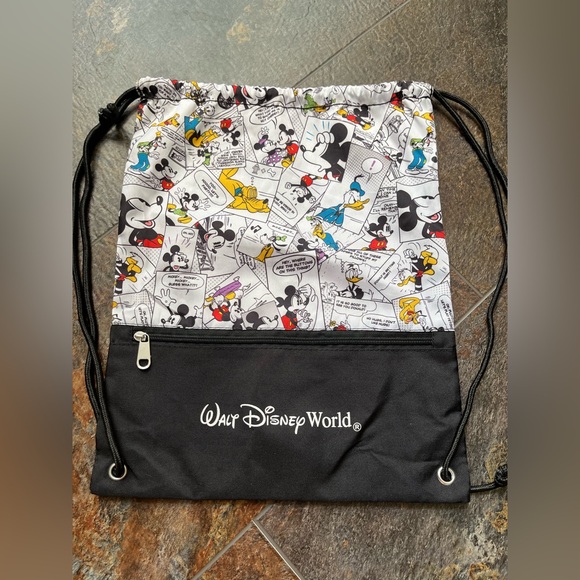 Disney Other - Disney World drawstring Mickey comic strip back pack.